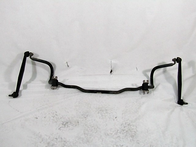 SPREDNJI STABILIZATOR OEM N. 13208044 ORIGINAL REZERVNI DEL OPEL ASTRA H A04 L48,L08,L35,L67 5P/3P/SW (2004 - 2007) DIESEL LETNIK 2007
