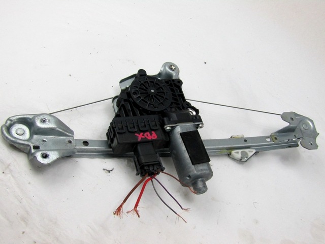 MEHANIZEM DVIGA ZADNJIH STEKEL  OEM N. 22683 Sistema alzacristallo porta posteriore elett ORIGINAL REZERVNI DEL OPEL ASTRA H A04 L48 L08 L35 L67 R 5P/3P/SW (2007 - 2010) BENZINA LETNIK 2009