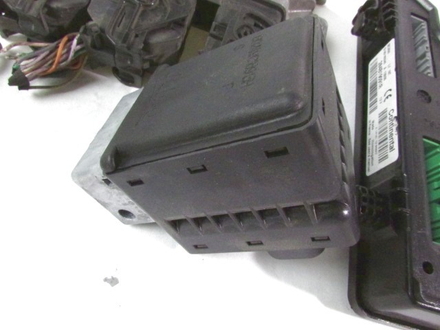 KOMPLET ODKLEPANJE IN VZIG  OEM N. 31535 KIT ACCENSIONE AVVIAMENTO ORIGINAL REZERVNI DEL RENAULT MEGANE MK3 BZ0/1 B3 DZ0/1 KZ0/1 BER/SPORTOUR/ESTATE (2009 - 2015) DIESEL LETNIK 2013