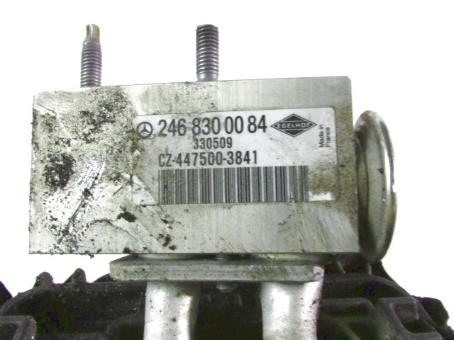 UPARJALNIK OEM N. 2468300084 ORIGINAL REZERVNI DEL MERCEDES GLA W156 (DAL 2013)DIESEL LETNIK 2015