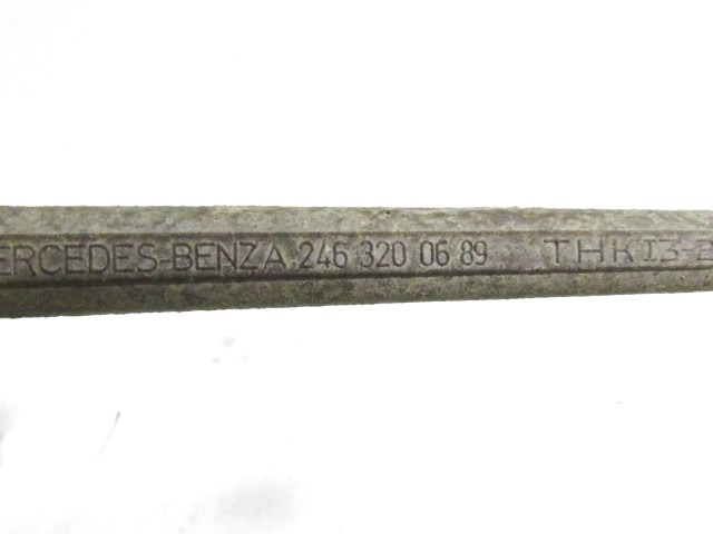 STABILIZATOR VZMETENJA  OEM N. 2463200689 ORIGINAL REZERVNI DEL MERCEDES GLA W156 (DAL 2013)DIESEL LETNIK 2015