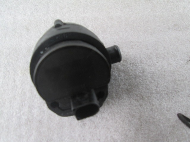 VODNA CRPALKA  OEM N. A2118350028 ORIGINAL REZERVNI DEL MERCEDES SPRINTER W906 (2006 - 2013)DIESEL LETNIK 2007