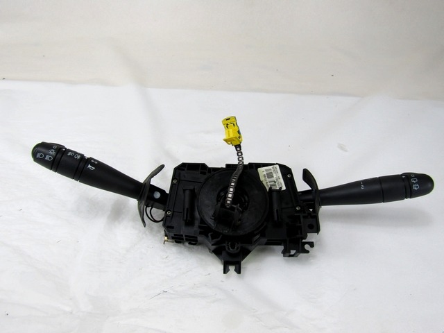 8200792586 DEVIOLUCI CON CONTATTO SPIRALATO ANELLO CONTATTO CLACSON DACIA SANDERO 1.4 G 55KW 5M 5P (2010) RICAMBIO USATO 