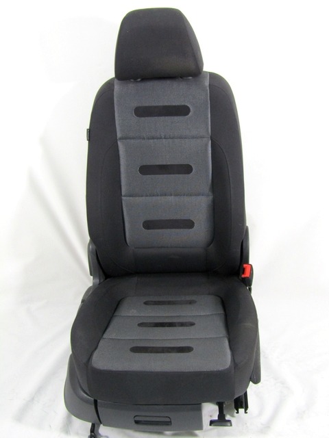 SPREDNJI DESNI SEDE? BLAGO OEM N. SEADTVWTIGUAN5NMK1SV5P ORIGINAL REZERVNI DEL VOLKSWAGEN TIGUAN 5N MK1 (2007 - 2011)DIESEL LETNIK 2008