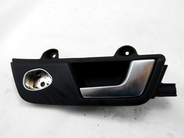 NOTRANJA KLJUKA  OEM N. 8E1837020 ORIGINAL REZERVNI DEL AUDI A4 B7 8EC 8ED 8HE BER/SW/CABRIO (2004 - 2007) DIESEL LETNIK 2006