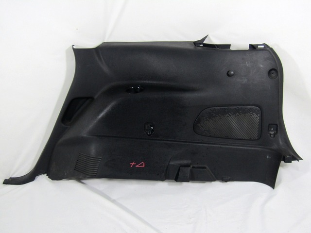NOTRANJA OBLOGA ZADNJEGA BOKA  OEM N. 1SN68DX9AA ORIGINAL REZERVNI DEL FIAT FREEMONT (2011 - 2015)DIESEL LETNIK 2013