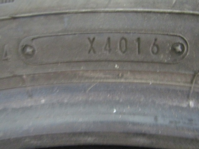 1 LETNA PNEVMATIKA OEM N. 225/55 R19 ORIGINAL REZERVNI DEL 22519 LETNIK 2016