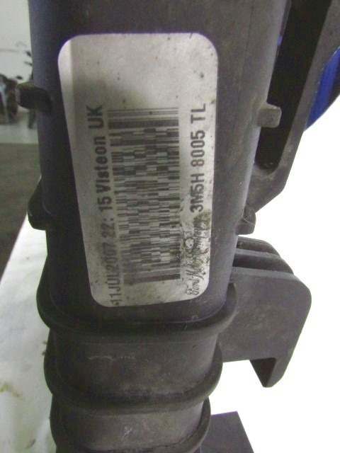 RADIATOR VODE OEM N. 3M5H-8005-TL ORIGINAL REZERVNI DEL FORD FOCUS DA HCP DP MK2 BER/SW (2005 - 2008) DIESEL LETNIK 2007
