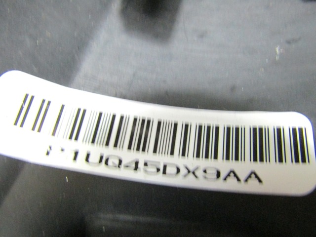 VOLAN OEM N. 1UQ45DX9AA ORIGINAL REZERVNI DEL FIAT FREEMONT (2011 - 2015)DIESEL LETNIK 2013