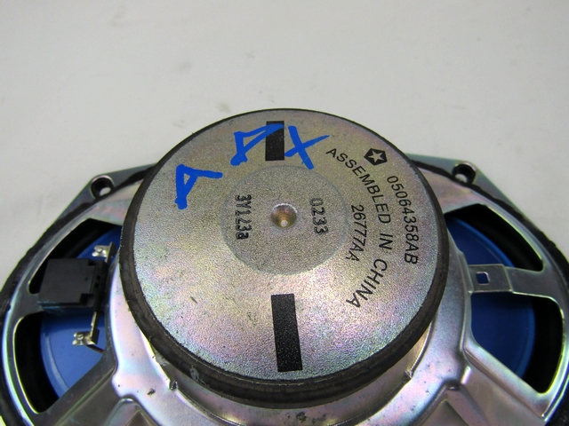 ZVOCNIKI OEM N. 05064358AB ORIGINAL REZERVNI DEL FIAT FREEMONT (2011 - 2015)DIESEL LETNIK 2013