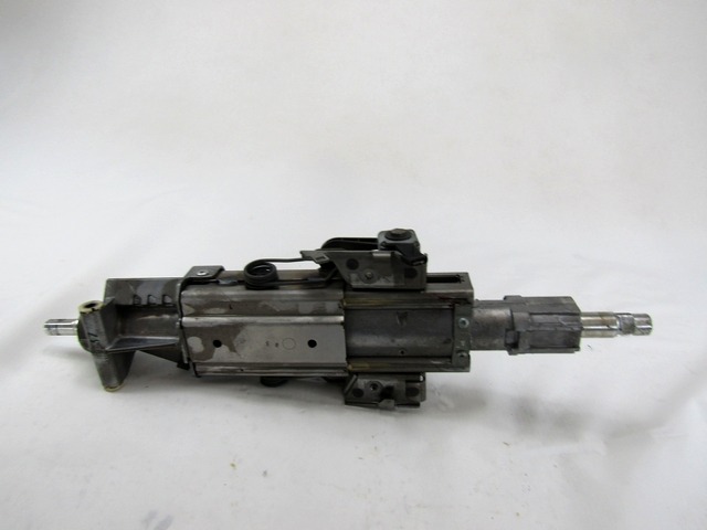 VOLANSKI DROG OEM N. 93186014 ORIGINAL REZERVNI DEL SAAB 9-3 YS3F MK2 BER/SW/CABRIO (2003 - 2006) DIESEL LETNIK 2004