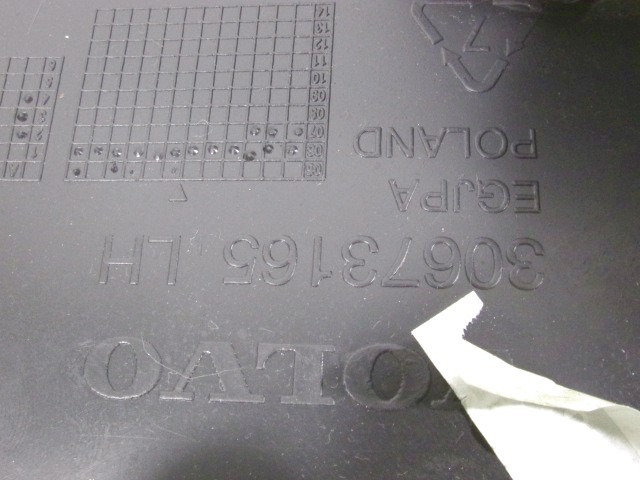 NOTRANJA OBLOGA ZADNJEGA BOKA  OEM N. 30673165 ORIGINAL REZERVNI DEL VOLVO C30 533 (2006 - 2012)DIESEL LETNIK 2008