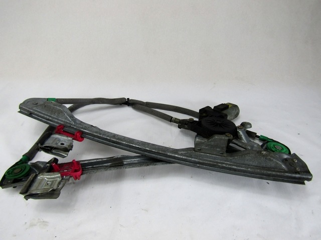 MEHANIZEM DVIGA SPREDNJIH STEKEL  OEM N. 9900 SISTEMA ALZACRISTALLO PORTA ANTERIORE ELETTRI ORIGINAL REZERVNI DEL FORD FOCUS DAW DBW DNW MK1 BER/SW (1998-2001)DIESEL LETNIK 1999