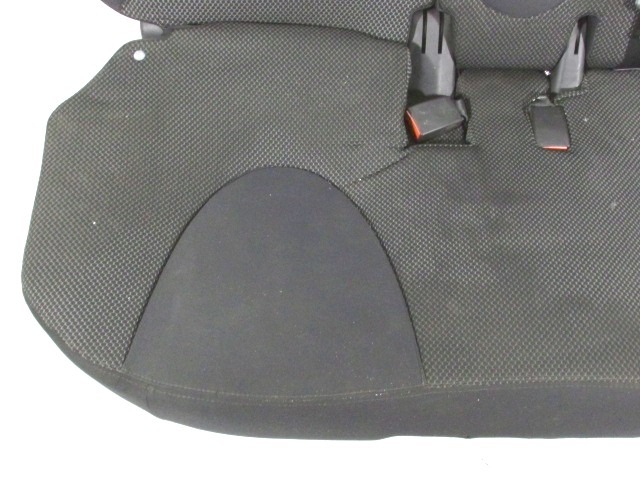 TRETJA VRSTA SEDEZEV BLAGO OEM N. 23PITNSMICRAK12MK3BR5P ORIGINAL REZERVNI DEL NISSAN MICRA K12 K12E MK3 (2002 - 2010) DIESEL LETNIK 2008