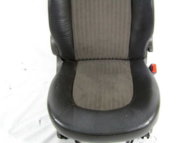 SPREDNJI DESNI SEDE? BLAGO OEM N. SEADPLCMUSA350MV5P ORIGINAL REZERVNI DEL LANCIA MUSA 350 (2004 - 2007) DIESEL LETNIK 2004