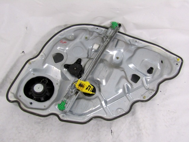 MEHANIZEM DVIGA ZADNJIH STEKEL  OEM N. 18251 SISTEMA ALZACRISTALLO PORTA POSTERIORE ELETT ORIGINAL REZERVNI DEL LANCIA MUSA 350 (2004 - 2007) DIESEL LETNIK 2004