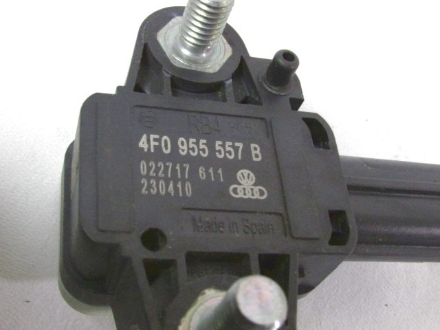 AIRBAG SENZOR OEM N. 4F0955557B ORIGINAL REZERVNI DEL AUDI A6 C6 R 4F2 4FH 4F5 BER/SW/ALLROAD (10/2008 - 2011) DIESEL LETNIK 2011