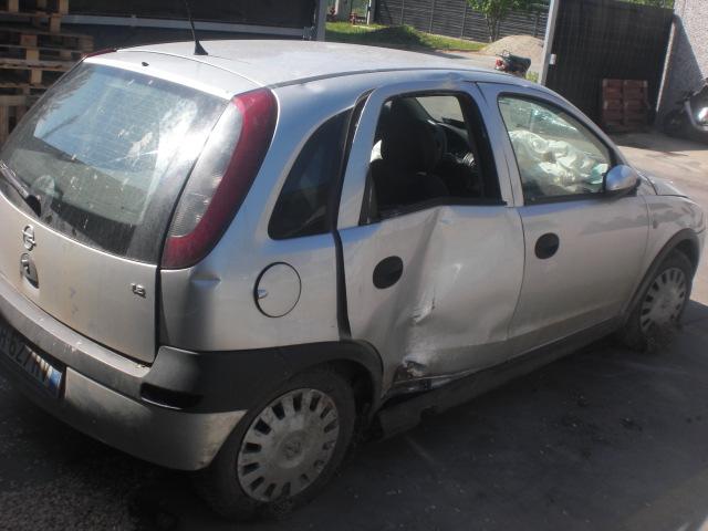 OPEL CORSA C 1.2 B 55KW 5M 5P (2003) RICAMBIO USATO 