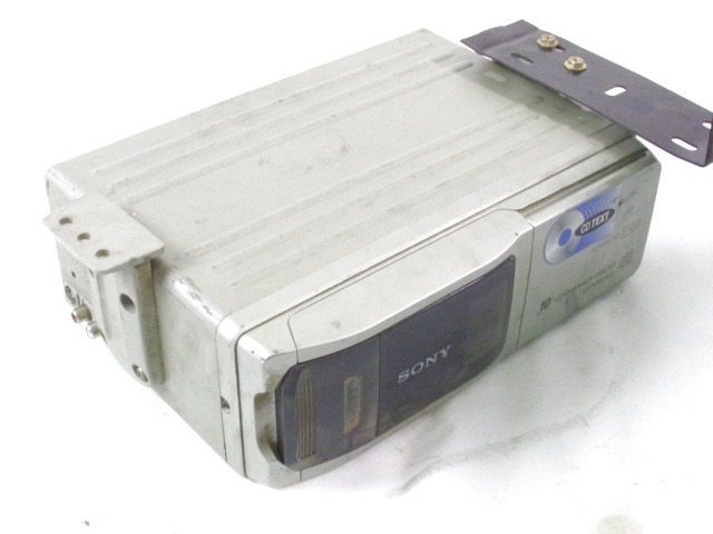 CD POLNILNIK OEM N. 1510398 ORIGINAL REZERVNI DEL MERCEDES CLASSE V / VITO W638 (01/1999 - 12/2003) DIESEL LETNIK 2002