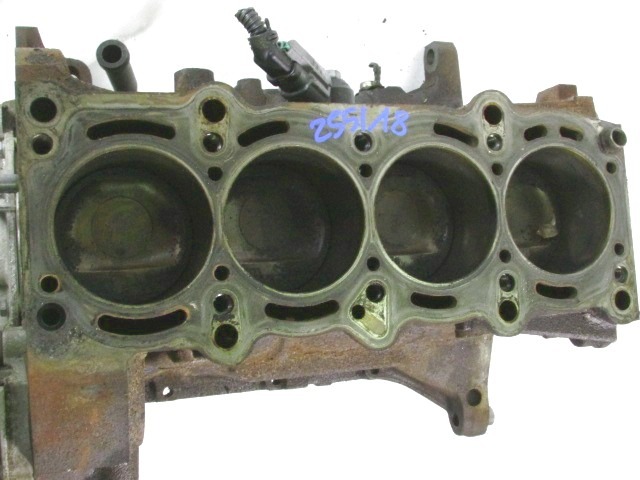 BLOK MOTORJA OEM N. 23175 CILIDRI / MONOBLOCCO ORIGINAL REZERVNI DEL FIAT 500 CINQUECENTO 312 MK3 (2007 - 2015) BENZINA LETNIK 2010