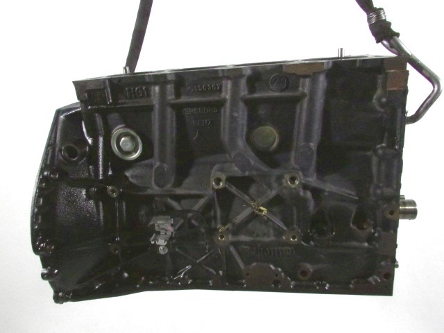 BLOK MOTORJA OEM N. R6110111101 ORIGINAL REZERVNI DEL CHRYSLER PT CRUISER PT (2000 - 2010) DIESEL LETNIK 2009
