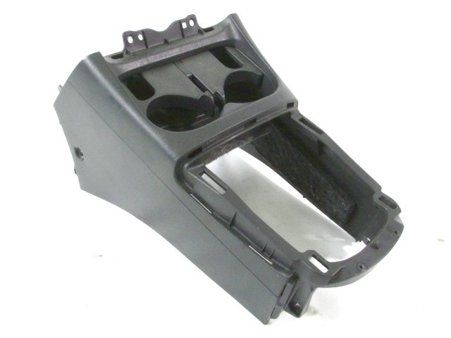 PLASTIKA MED SEDEZI BREZ NASLONJALA ROK OEM N. 55620-42030 ORIGINAL REZERVNI DEL TOYOTA RAV 4 A2 MK2 (2000 - 2006) DIESEL LETNIK 2004