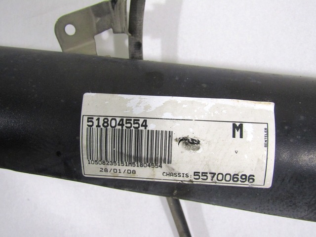 MOST ZADNJE OSI OEM N. 51804554 ORIGINAL REZERVNI DEL FIAT GRANDE PUNTO 199 (2005 - 2012) BENZINA LETNIK 2008