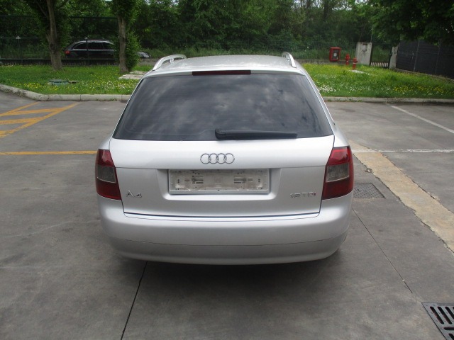 AUDI A4 SW 1.9 D 96KW AUT 5P (2004) RICAMBI IN MAGAZZINO