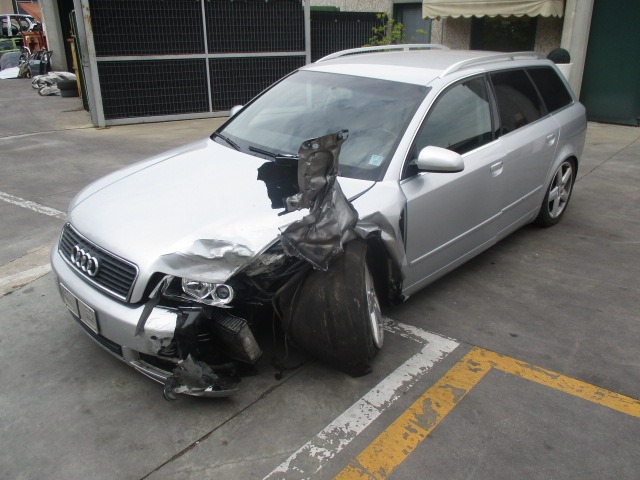 AUDI A4 SW 1.9 D 96KW AUT 5P (2004) RICAMBIO USATO 