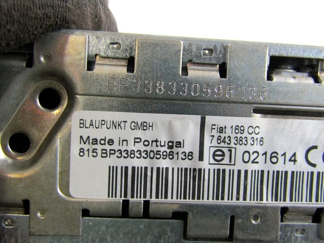 RADIO CD / OJACEVALNIK / IMETNIK HIFI OEM N. 7643383316 ORIGINAL REZERVNI DEL FIAT PANDA 169 (2003 - 08/2009) BENZINA LETNIK 2003