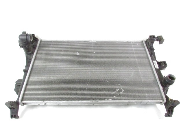 RADIATOR VODE OEM N. 51965905 ORIGINAL REZERVNI DEL JEEP RENEGADE CU B1 (2014 - 2018) DIESEL LETNIK 2017