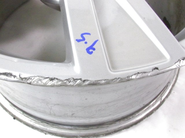 ALU KOLO 16 ' OEM N. 8W0601025A ORIGINAL REZERVNI DEL AUDI Q5 8R B8 (10/2008 - 06/2012) 16 LETNIK 5