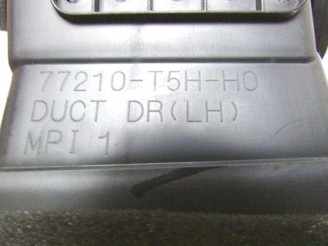 ODVOD ZRAKA OEM N. 77210-T5H-H0 ORIGINAL REZERVNI DEL HONDA JAZZ GK MK4 (DAL 2013)BENZINA LETNIK 2016