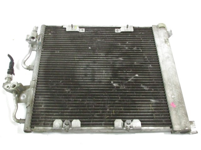 HLADILNIK KLIME OEM N. 13129195 ORIGINAL REZERVNI DEL OPEL ASTRA H A04 L48,L08,L35,L67 5P/3P/SW (2004 - 2007) DIESEL LETNIK 2007