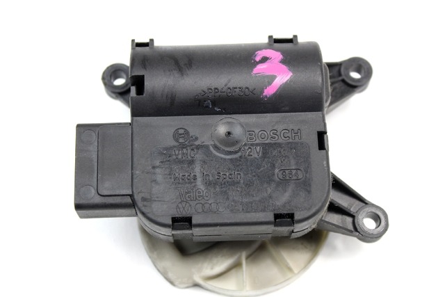 MOTORCEK OGREVANJA OEM N. 8E1820511C ORIGINAL REZERVNI DEL AUDI A4 B6 8E2 8E5 BER/SW (2001 - 2005) DIESEL LETNIK 2004