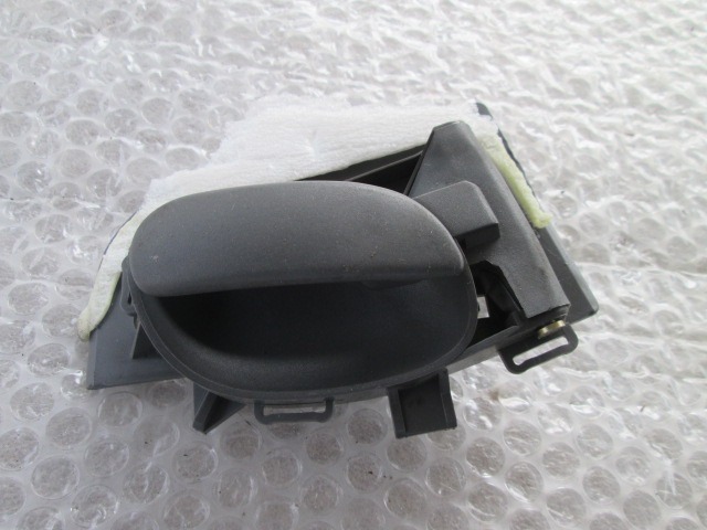 NOTRANJA KLJUKA  OEM N. 9143A4 ORIGINAL REZERVNI DEL PEUGEOT 206 / 206 CC 2A/C 2D 2E/K R (2003 - 10/2008) BENZINA LETNIK 2003