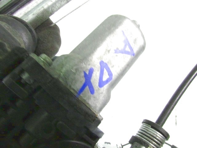 MEHANIZEM DVIGA SPREDNJIH STEKEL  OEM N. 18888 SISTEMA ALZACRISTALLO PORTA ANTERIORE ELETTR ORIGINAL REZERVNI DEL MAZDA MX-5 NC MK3 (2006 - 2014)BENZINA LETNIK 2006