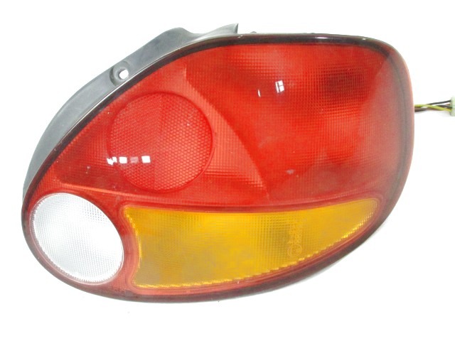 ZADNJI DESNI ZAROMETI OEM N. 96507735 ORIGINAL REZERVNI DEL DAEWOO MATIZ KLYA (1998 - 2004) BENZINA LETNIK 2000
