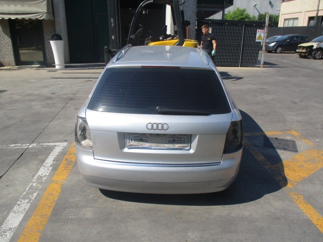 AUDI A4 SW 1.9 D 96KW 6M 5P (2003) RICAMBIO USATO 