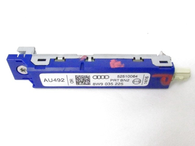 OJACEVALEC / ANTENA OEM N. 8W9035225B ORIGINAL REZERVNI DEL AUDI A4 B9 BER/SW/ALLROAD (2015 - 2019)DIESEL LETNIK 2016