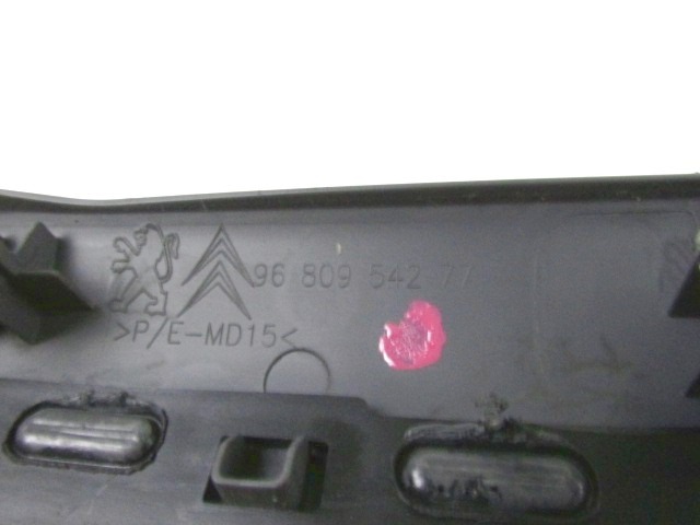 MONTA?NI DELI /  ARMATURNE PLOSCE SPODNJI OEM N. 9680954277 ORIGINAL REZERVNI DEL PEUGEOT PARTNER TEPEE MK2 (2008 - 2015) DIESEL LETNIK 2009