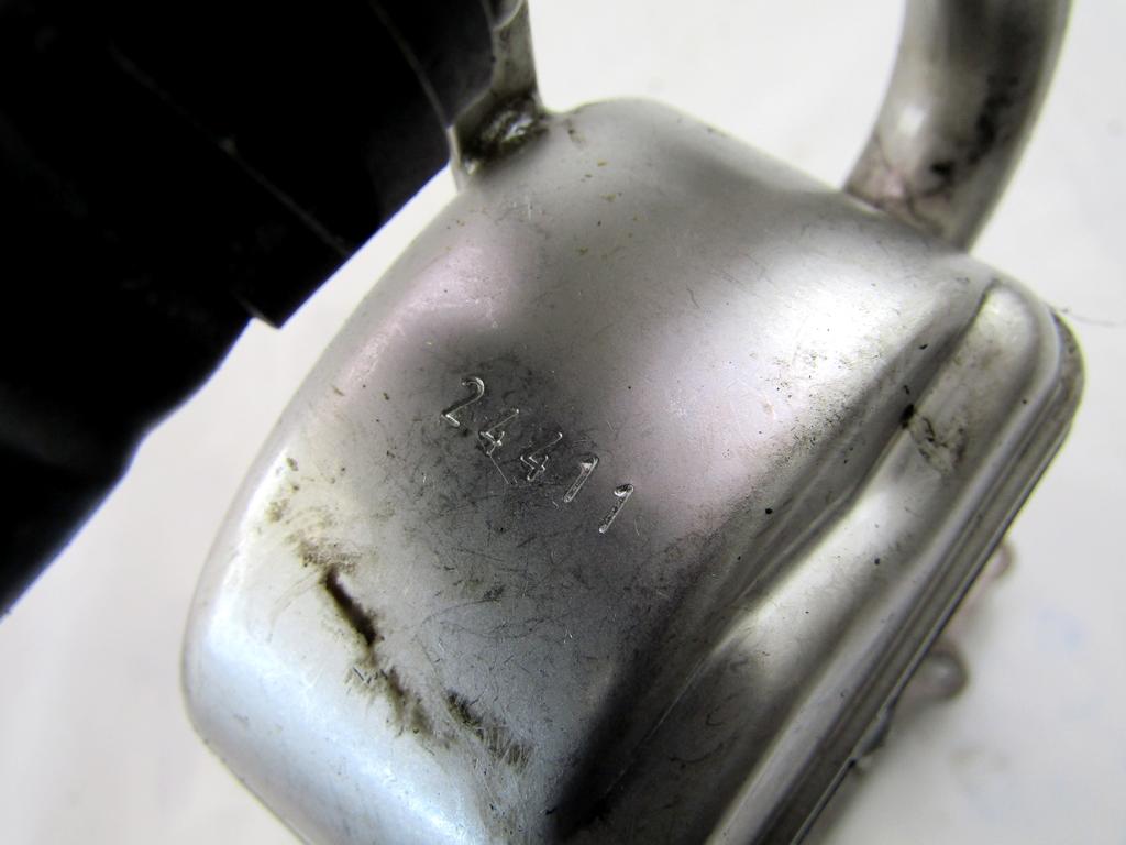 EGR VENTIL/IZMENJALNIK OEM N. 03L131512BJ ORIGINAL REZERVNI DEL SEAT LEON 1P1 MK2 (2005 - 2012) DIESEL LETNIK 2011