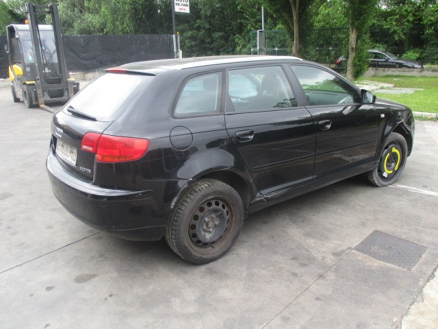 AUDI A3 2.0 D 103KW AUT 5P (2005) RICAMBI IN MAGAZZINO