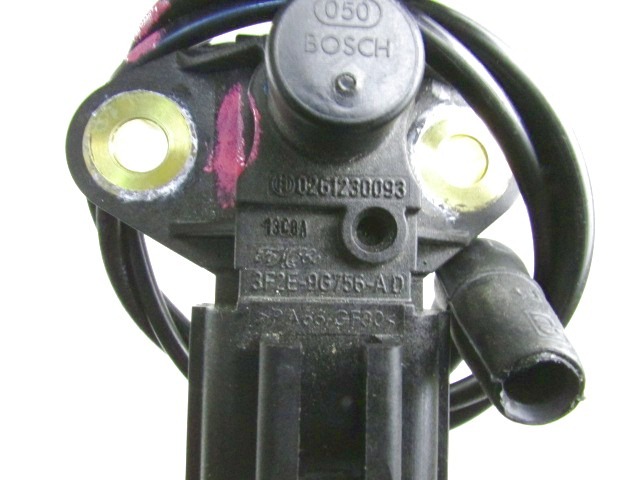 DRUGI SENZORJI OEM N. 3F2E-96756-AD ORIGINAL REZERVNI DEL ASTON MARTIN VANQUISH AM310 (2012 - 2014)BENZINA LETNIK 2013