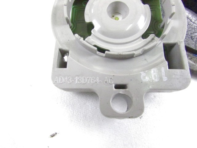 XENON ZARNICE OEM N. AD43-13D764-AC ORIGINAL REZERVNI DEL ASTON MARTIN VANQUISH AM310 (2012 - 2014)BENZINA LETNIK 2013