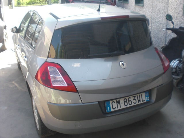 RENAULT MEGANE 1.5 D 74KW 5M 5P (2004) RICAMBI IN MAGAZZINO