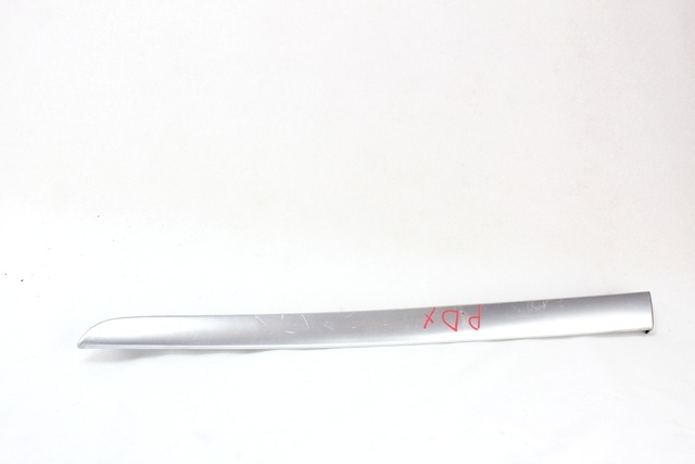 OKRASNE LETVICE VRAT  OEM N. 8E0867420 ORIGINAL REZERVNI DEL AUDI A4 B7 8EC 8ED 8HE BER/SW/CABRIO (2004 - 2007) DIESEL LETNIK 2007
