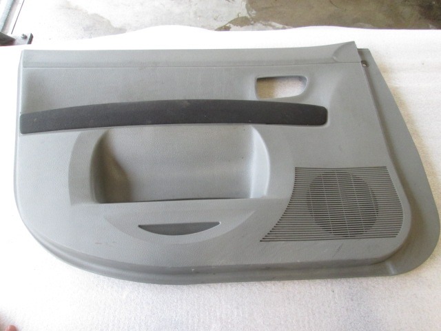 NOTRANJA OBLOGA SPREDNJIH VRAT OEM N. PNASTMZ2DYBR5P ORIGINAL REZERVNI DEL MAZDA 2 DY MK1 (2003 - 2007)BENZINA LETNIK 2004