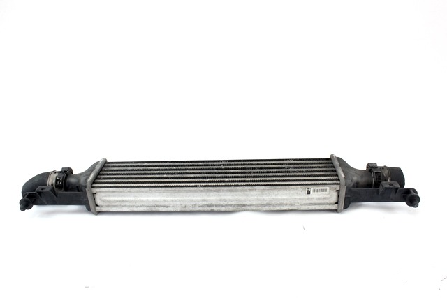 HLADILNIK INTERCOOLER OEM N. 55702194 ORIGINAL REZERVNI DEL OPEL CORSA D R S07 (02/2011 - 2014) DIESEL LETNIK 2011