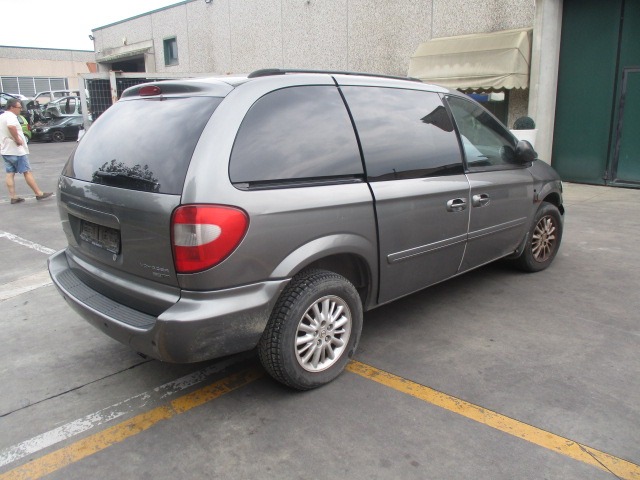CHRYSLER VOYAGER 2.8 D 110KW AUT 5P (2007) RICAMBIO USATO 